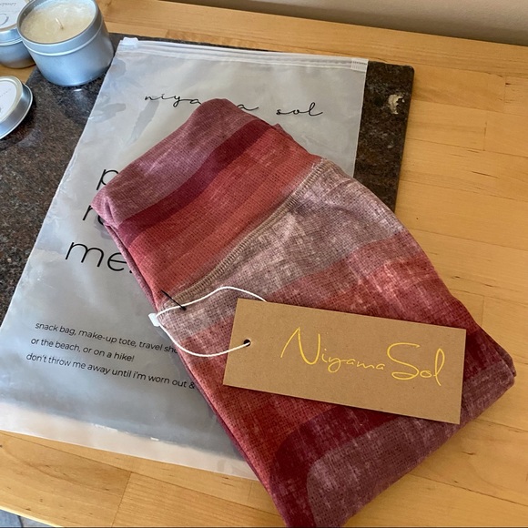 ✨NIYAMA SOL RETRO BLUSH HIGH WAIST LEGGING XS - Picture 2 of 11